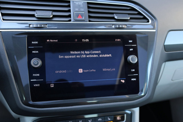 Volkswagen Tiguan 1.4 TSI ACT R-line LED/VIRTUAL/LEER+S.VERWARMING/LMV/CAM/LINE/ACC/ECC/12 MND GARANTIE!