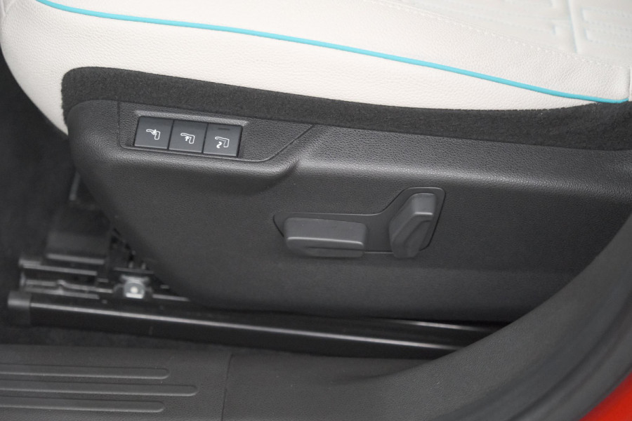 Fiat 600 1.2 Hybrid La Prima | Elektrische Achterklep | Adaptieve Cruise Control | Dodehoekdetectie | Camera