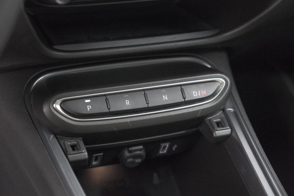 Fiat 600 1.2 Hybrid La Prima | Elektrische Achterklep | Adaptieve Cruise Control | Dodehoekdetectie | Camera