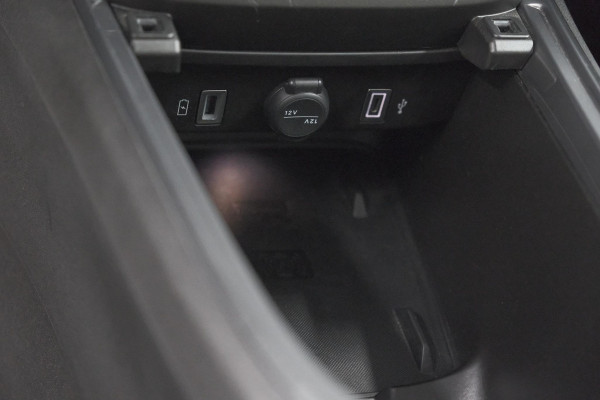 Fiat 600 1.2 Hybrid La Prima | Elektrische Achterklep | Adaptieve Cruise Control | Dodehoekdetectie | Camera