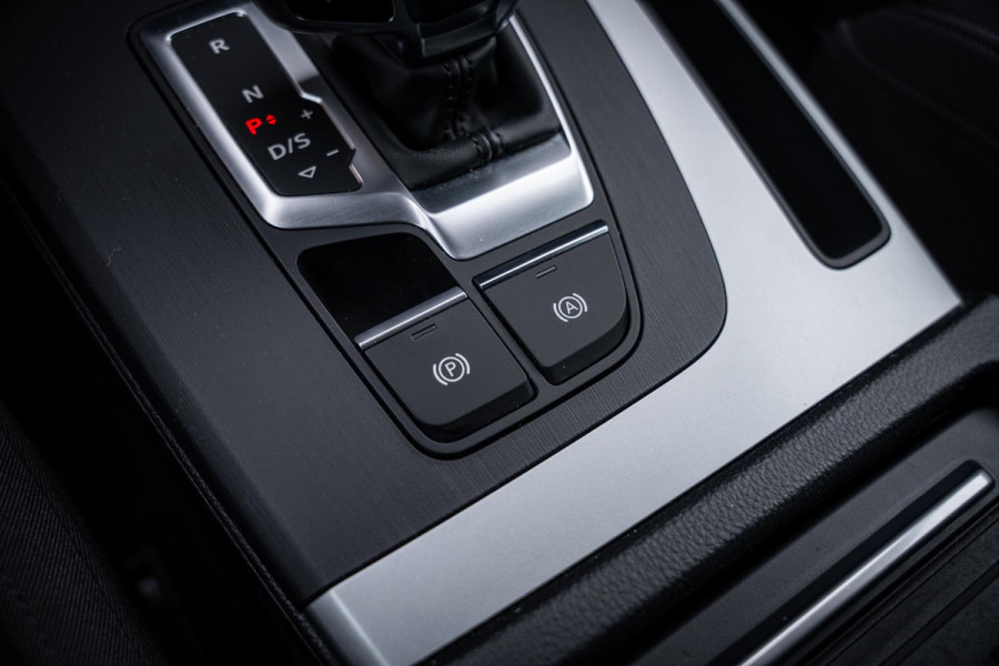 Audi Q5 50 TFSI e Quattro Pro Line | Luchtvering | Matrix LED | Inparkeersysteem | Drive select | Trekhaak | Navigatie | SoH 94% |