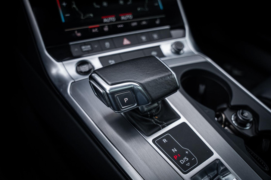 Audi A6 Avant 55 TFSI E quattro Competition S-line | Panoramadak| Stuur, stoelverwarming | Memory Seats |Leder| Appconnect|