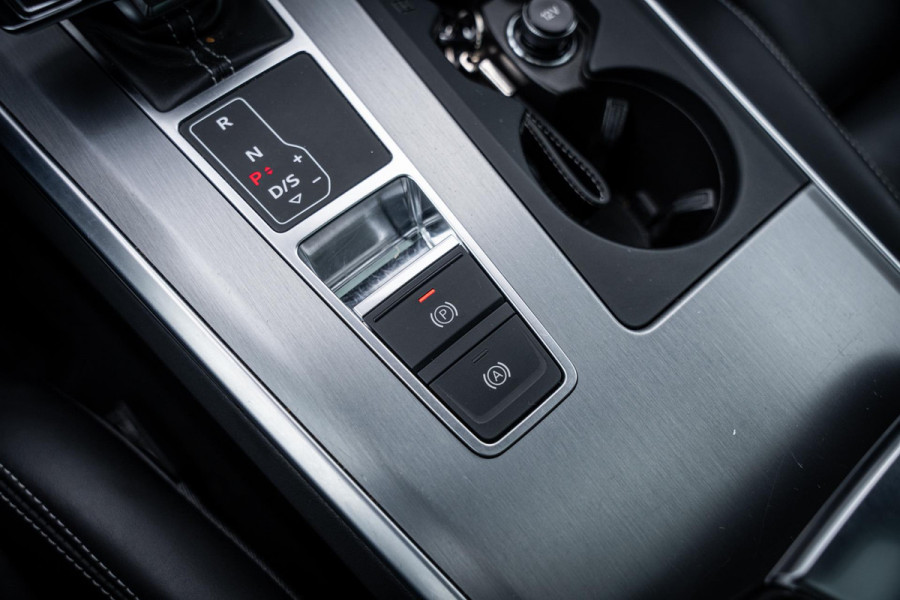 Audi A6 Avant 55 TFSI E quattro Competition S-line | Panoramadak| Stuur, stoelverwarming | Memory Seats |Leder| Appconnect|