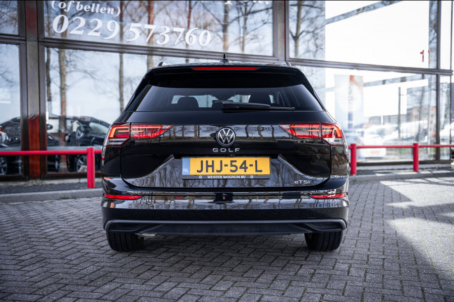 Volkswagen Golf Variant 1.5 eTSI Life Business | Automaat | navigatie | Adaptieve cruise control | App-Connect | camera |