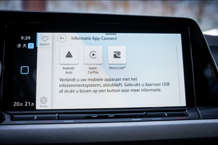 Volkswagen Golf Variant 1.5 eTSI Life Business | Automaat | navigatie | Adaptieve cruise control | App-Connect | camera |