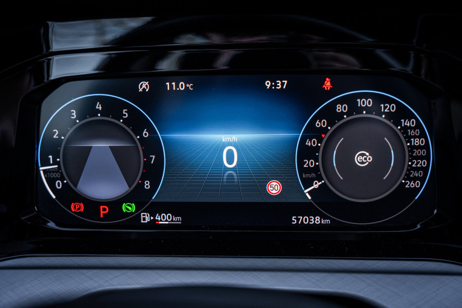 Volkswagen Golf Variant 1.5 eTSI Life Business | Automaat | navigatie | Adaptieve cruise control | App-Connect | camera |