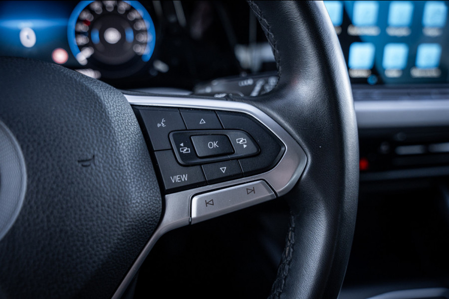 Volkswagen Golf Variant 1.5 eTSI Life Business | Automaat | navigatie | Adaptieve cruise control | App-Connect | camera |