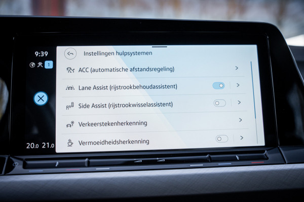 Volkswagen Golf Variant 1.5 eTSI Life Business | Automaat | navigatie | Adaptieve cruise control | App-Connect | camera |