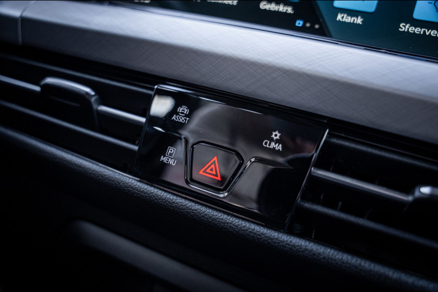 Volkswagen Golf Variant 1.5 eTSI Life Business | Automaat | navigatie | Adaptieve cruise control | App-Connect | camera |