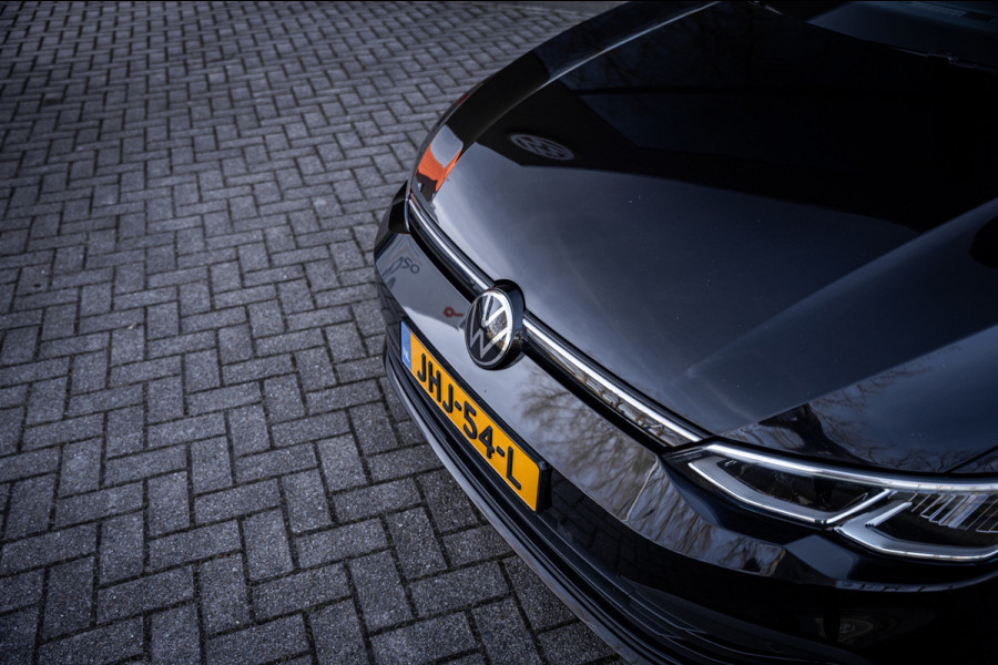 Volkswagen Golf Variant 1.5 eTSI Life Business | Automaat | navigatie | Adaptieve cruise control | App-Connect | camera |