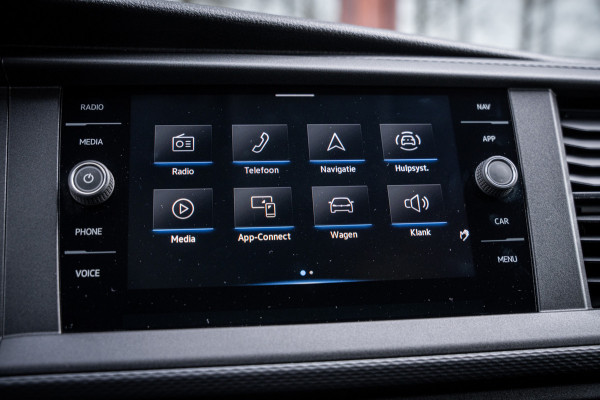 Volkswagen Transporter 2.0 TDI 150pk | L2 | Automaat | Stoelverwarming | Navigatie | Adaptieve cruise control |Carplay |