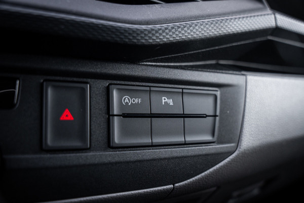 Volkswagen Transporter 2.0 TDI 150pk | L2 | Automaat | Stoelverwarming | Navigatie | Adaptieve cruise control |Carplay |