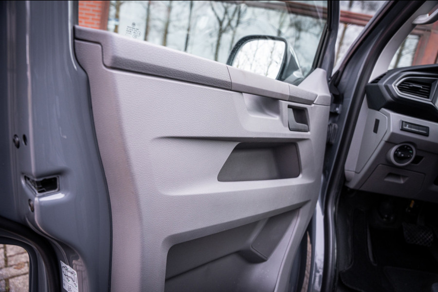 Volkswagen Transporter 2.0 TDI 150pk | L2 | Automaat | Stoelverwarming | Navigatie | Adaptieve cruise control |Carplay |
