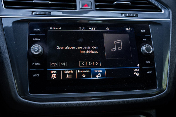 Volkswagen Tiguan Allspace 1.5 TSI R-Line Business+ | 7 persoons | Panoramadak | Leder | Trekhaak | Carplay | Stoel en stuurverw.|