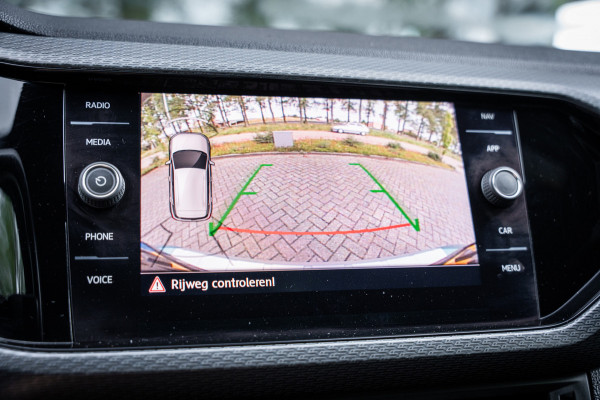 Volkswagen T-Cross 1.0 TSI 116pk R-line | LED | Carplay | Camera | Virtual cockpit | Navigatie | Adaptieve cruise |