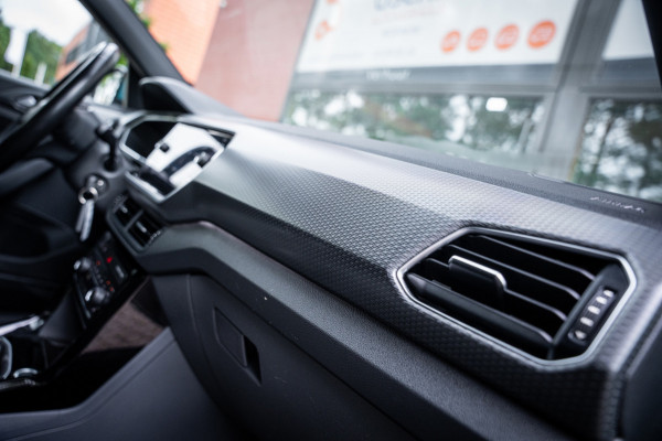 Volkswagen T-Cross 1.0 TSI 116pk R-line | LED | Carplay | Camera | Virtual cockpit | Navigatie | Adaptieve cruise |