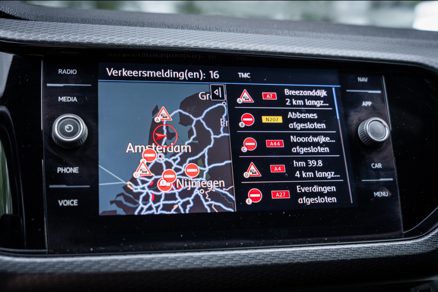 Volkswagen T-Cross 1.0 TSI 116pk R-line | LED | Carplay | Camera | Virtual cockpit | Navigatie | Adaptieve cruise |
