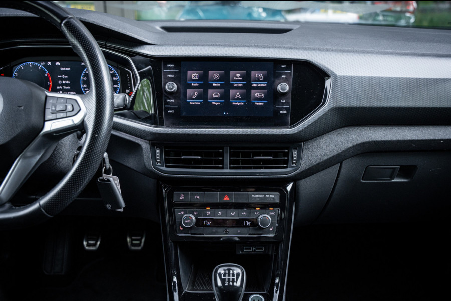 Volkswagen T-Cross 1.0 TSI 116pk R-line | LED | Carplay | Camera | Virtual cockpit | Navigatie | Adaptieve cruise |