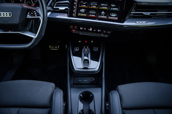 Audi Q4 Sportback e-tron 40 S-line Advanced edition 77 kWh | Matrix LED | Navi | S Line | Cruise | PDC | SoH 94%