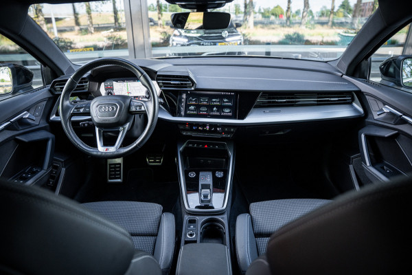 Audi A3 Sportback 40 TFSI e Business edition | Navi | Virtual cockpit | PDC | Cruise | LED