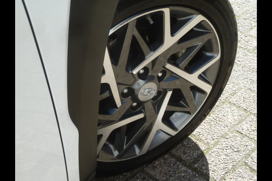 Hyundai Kona 1.6 GDI HEV Fashion|Navi|Keyless-Entry/Go|Two-Tone|Adaptive-Cruise|Stoel/Stuurverwarming|Dodehoekdetectie