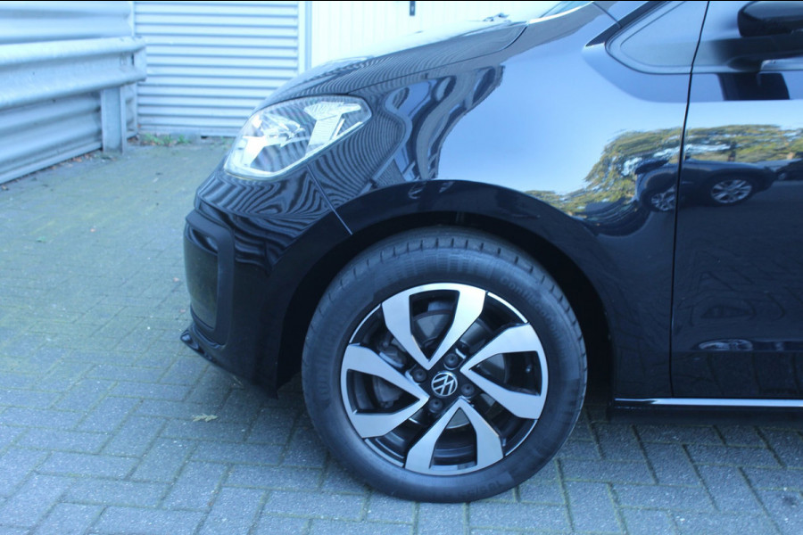 Volkswagen up! 1.0 65pk Active Camera LMV