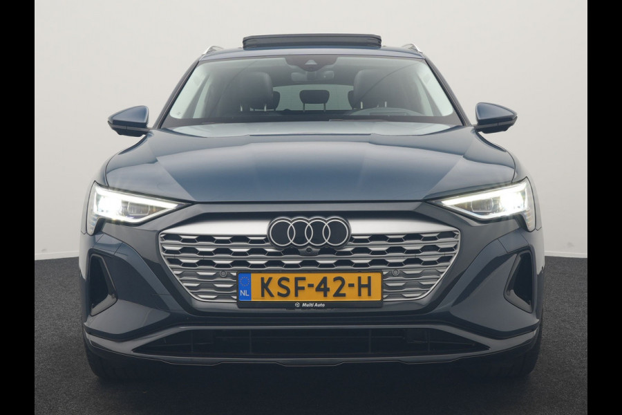 Audi Q8 e-tron 55 quattro Advanced Edition 115 kWh 408pk Dealer O.H | Panodak | Head Up | 360 Camera | Bang & Olufsen | Lederen Sportstoelen Massage & Memory | Stoelventilatie & Verwarming | Cruise Control | Keyless | Virtual | Navigatie | DAB | 21" L.M |