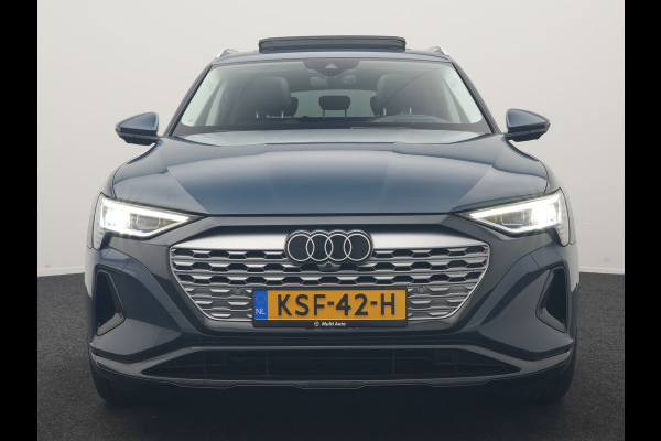 Audi Q8 e-tron 55 quattro Advanced Edition 115 kWh 408pk Dealer O.H | Panodak | Head Up | 360 Camera | Bang & Olufsen | Lederen Sportstoelen Massage & Memory | Stoelventilatie & Verwarming | Cruise Control | Keyless | Virtual | Navigatie | DAB | 21" L.M |