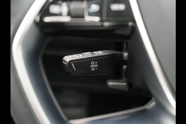 Audi Q8 e-tron 55 quattro Advanced Edition 115 kWh 408pk Dealer O.H | Panodak | Head Up | 360 Camera | Bang & Olufsen | Lederen Sportstoelen Massage & Memory | Stoelventilatie & Verwarming | Cruise Control | Keyless | Virtual | Navigatie | DAB | 21" L.M |