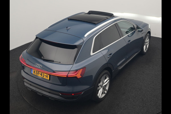 Audi Q8 e-tron 55 quattro Advanced Edition 115 kWh 408pk Dealer O.H | Panodak | Head Up | 360 Camera | Bang & Olufsen | Lederen Sportstoelen Massage & Memory | Stoelventilatie & Verwarming | Cruise Control | Keyless | Virtual | Navigatie | DAB | 21" L.M |