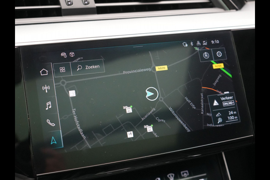 Audi Q8 e-tron 55 quattro Advanced Edition 115 kWh 408pk Dealer O.H | Panodak | Head Up | 360 Camera | Bang & Olufsen | Lederen Sportstoelen Massage & Memory | Stoelventilatie & Verwarming | Cruise Control | Keyless | Virtual | Navigatie | DAB | 21" L.M |