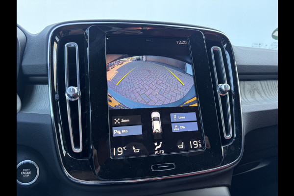 Volvo XC40 1.5 T5 262pk Recharge Inscription PHEV Leer Stoel/Stuurverw Carplay Crystal Orrefors Dealer-Onderhouden!