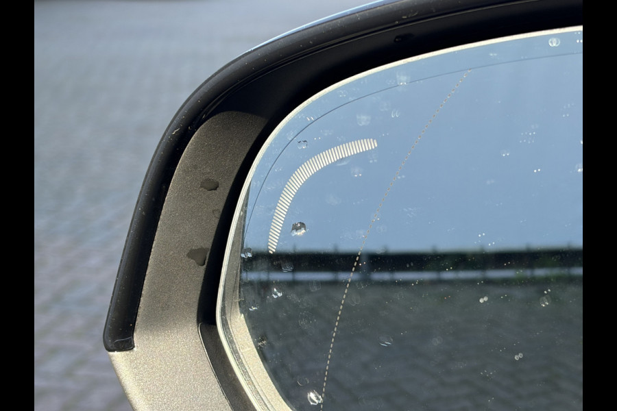 Volvo XC40 1.5 T5 262pk Recharge Inscription PHEV Leer Stoel/Stuurverw Carplay Crystal Orrefors Dealer-Onderhouden!