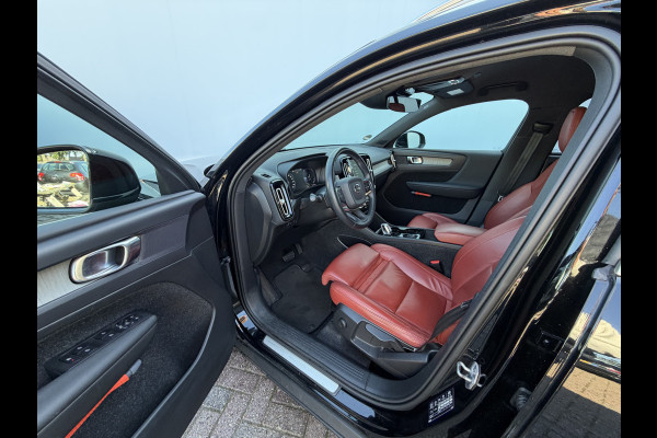 Volvo XC40 1.5 T5 262pk Recharge Inscription PHEV Leer Stoel/Stuurverw Carplay Crystal Orrefors Dealer-Onderhouden!