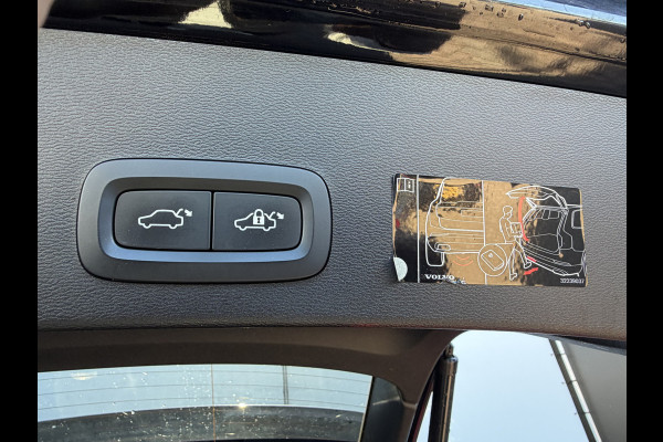 Volvo XC40 1.5 T5 262pk Recharge Inscription PHEV Leer Stoel/Stuurverw Carplay Crystal Orrefors Dealer-Onderhouden!
