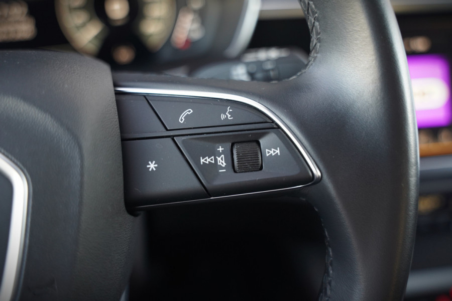 Audi Q3 45 TFSI e Advanced edition | Stoelverwarming | Adaptive Cruise Control | Navigatie | Keyless | Matrix LED | Apple Carplay | DAB | Climate Control | Parkeersensoren | SOH 93,6%