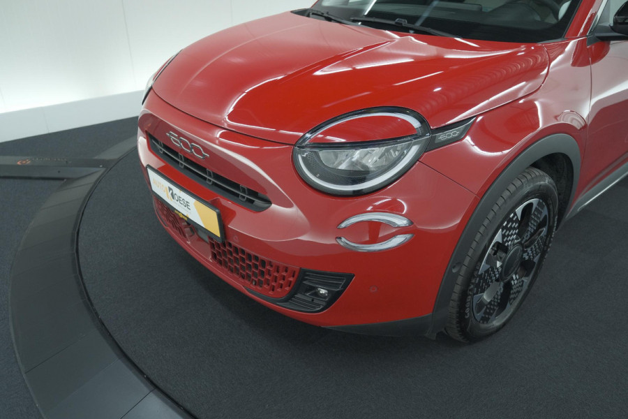 Fiat 600 1.2 Hybrid 110 La Prima | Elektrische Achterklep | Adaptieve Cruise Control | Dodehoekdetectie | Camera