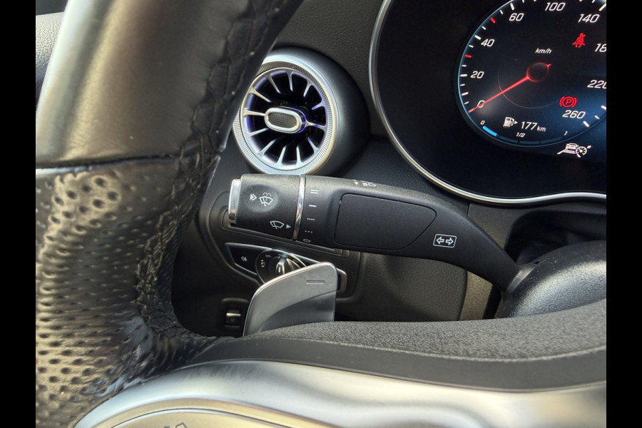 Mercedes-Benz GLC Coupé 300 4MATIC Premium AMG styling / Schuif-kanteldak / Navi / 20" / Carplay / 360 Camera