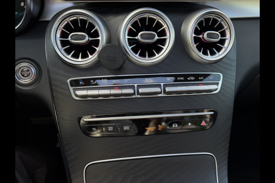 Mercedes-Benz GLC Coupé 300 4MATIC Premium AMG styling / Schuif-kanteldak / Navi / 20" / Carplay / 360 Camera
