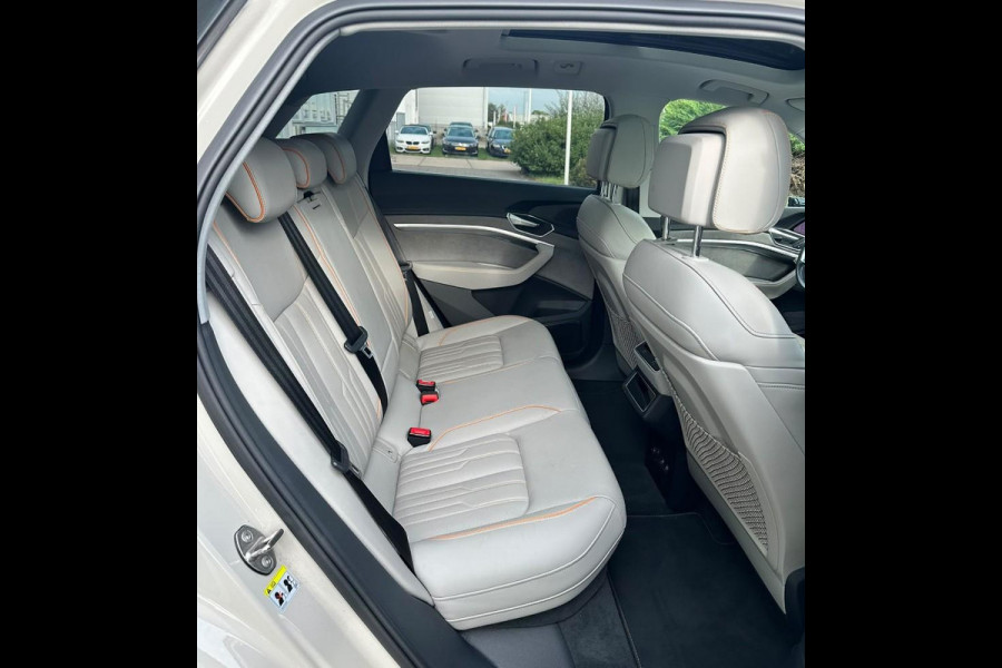 Audi e-tron 55 Quattro 408pk Advanced Plus 95 kWh B&O