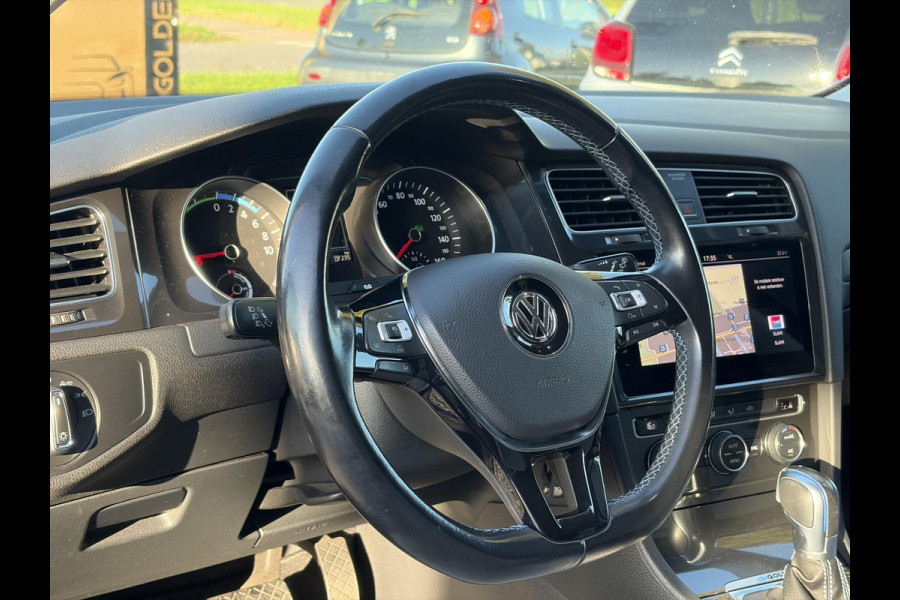 Volkswagen e-Golf e-Golf ✓SOH 88.57%✓Carplay✓Navi✓Leder✓Clima✓Cruise✓Pdc V+A✓LED✓16'' Lm velgen✓N.A.P✓Apk tot 02-2027