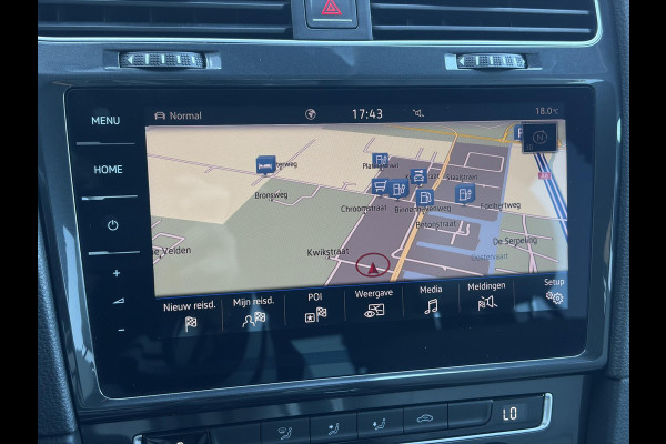 Volkswagen e-Golf e-Golf ✓SOH 88.57%✓Carplay✓Navi✓Leder✓Clima✓Cruise✓Pdc V+A✓LED✓16'' Lm velgen✓N.A.P✓Apk tot 02-2027