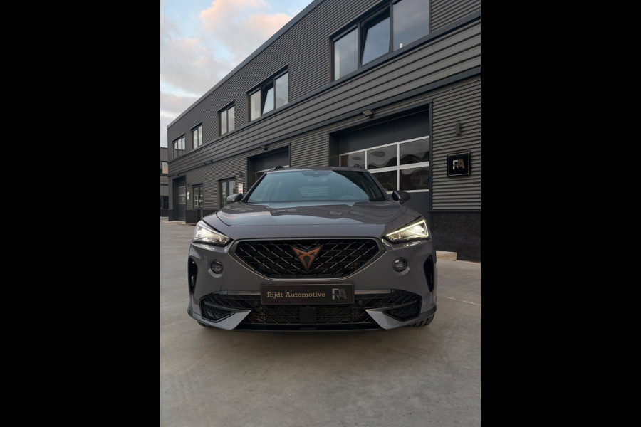 CUPRA Formentor 1.4 e-Hybrid VZ Performance |Pano|Cam|Memory