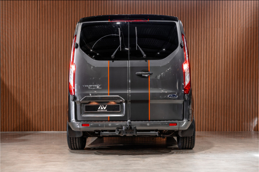 Ford Transit Custom 300 2.0 TDCI 170 PK L2H1 Limited DC | Dubbel cabine | ACC | Elek stoelen | Lederen bekleding | Navigatie | CarPlay | Camera | Trekhaak | Orig. NL auto | Nieuwe APK