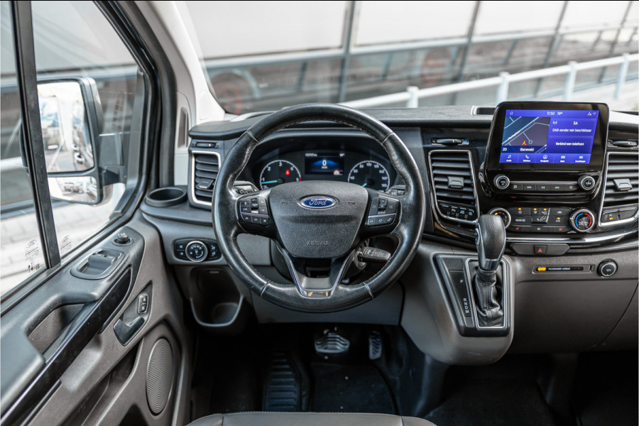 Ford Transit Custom 300 2.0 TDCI 170 PK L2H1 Limited DC | Dubbel cabine | ACC | Elek stoelen | Lederen bekleding | Navigatie | CarPlay | Camera | Trekhaak | Orig. NL auto | Nieuwe APK