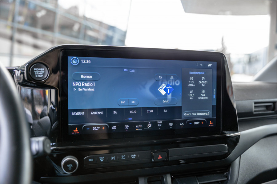Ford Transit Custom 300 2.0 TDCI L2H1 Sport | L+R Schuifdeur | Bang & Olufsen | ACC | Blind Spot | Elek stoelen | CarPlay | Navigatie | LED | DAB | Stoelverwarming | Trekhaak | Dealer onderhouden | Verlengde fabrieksgarantie | BPM Vrij