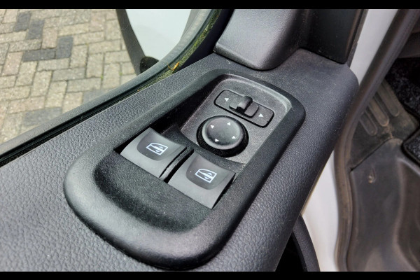 Renault Master 165.35 - V-19-PHG - OPBOUW + LAADKLEP 750 KG. - EURO 6