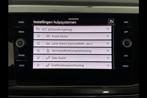 Volkswagen Polo 2.0 TSI GTI TSI 210PK DSG GTI-SPORT IQ-LIGHT/PDC/CARPLAY  ****