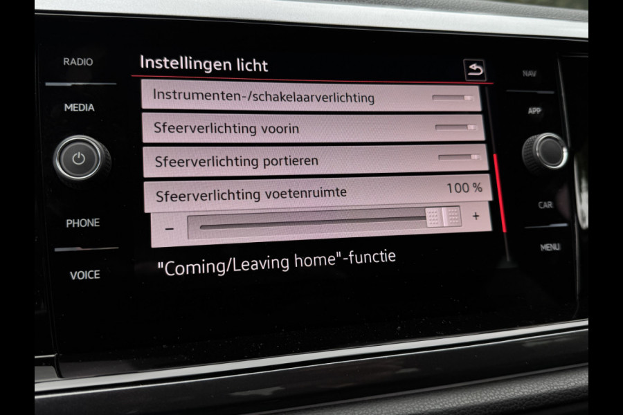 Volkswagen Polo 2.0 TSI GTI TSI 210PK DSG GTI-SPORT IQ-LIGHT/PDC/CARPLAY  ****