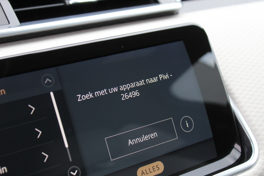 Land Rover Range Rover Velar 2.0 P400e R-Dynamic | SVO Uniek! | Panoramadak | Head-Up | Black Pack | Meridian